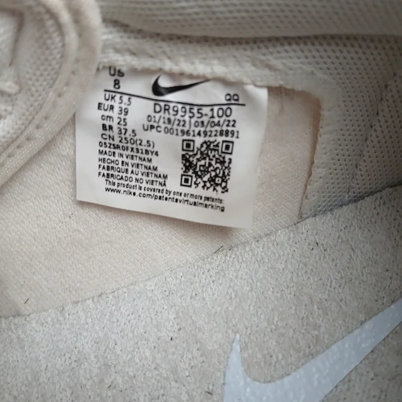 Niker Blazer Low Women's Size 8 White Floral Sneakers - Picture 2 of 10